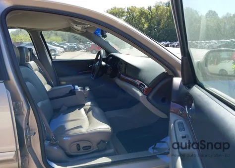 2004 Buick Lesabre Limited z USA, uszkodzony, nr VIN 1G4HR54K544152416